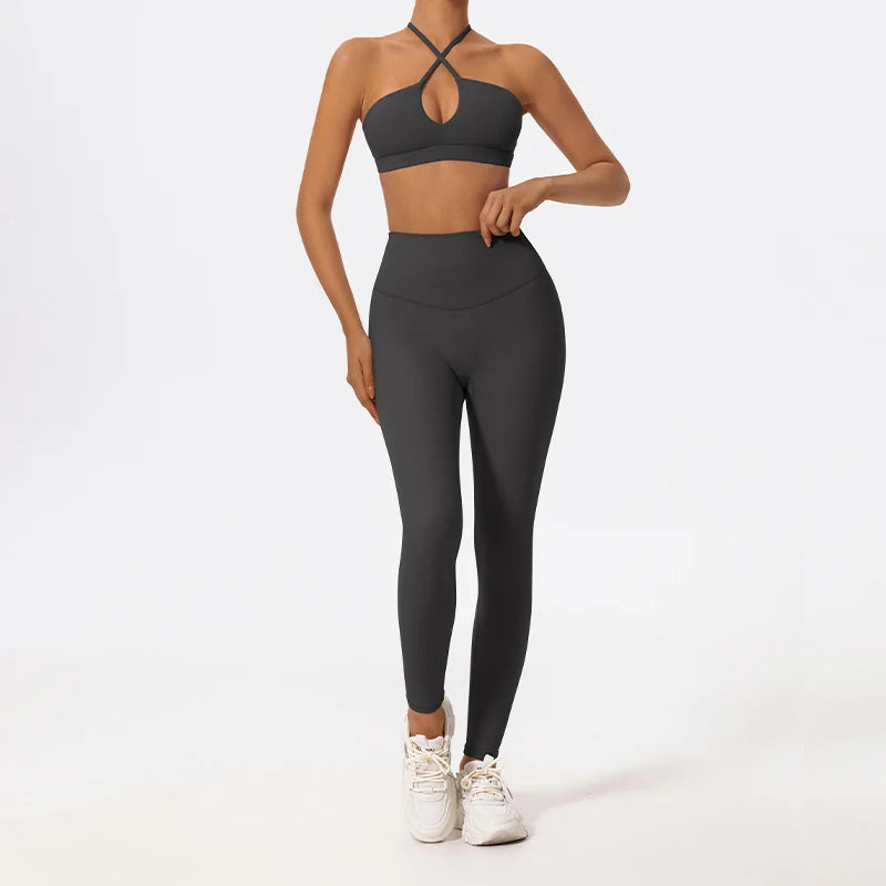 Conjunto Feminino de Treino com Top Cruzado e Legging em Poliamida – Pietra