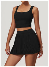 Conjunto Feminino Rose – Shorts Saia Plissado e Cropped em Poliéster e Elastano