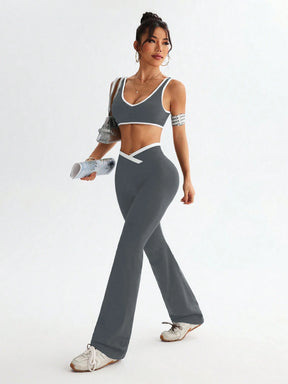 Conjunto Feminino de Treino Academia Calça e Top em Poliéster e Elastano – Marcela